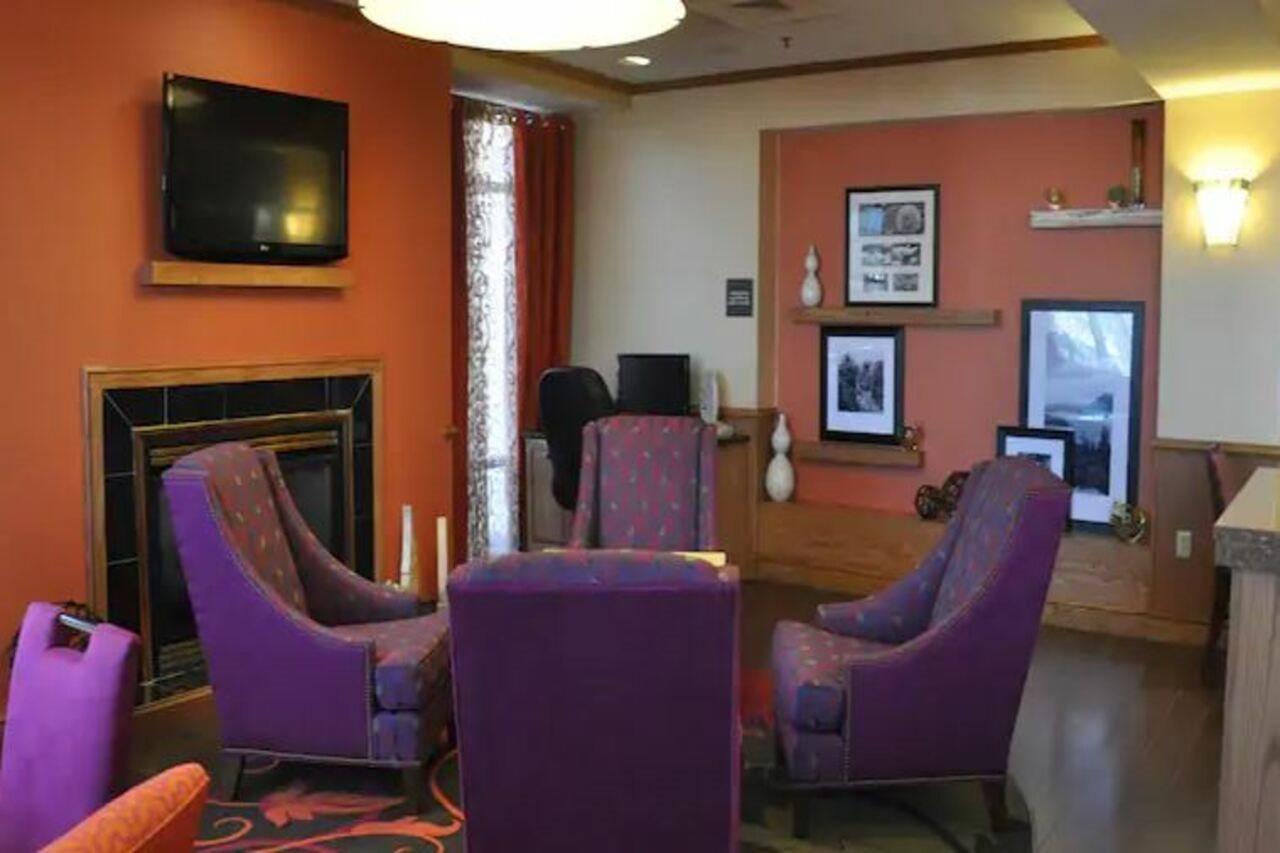 Hampton Inn Stony Creek Екстер'єр фото