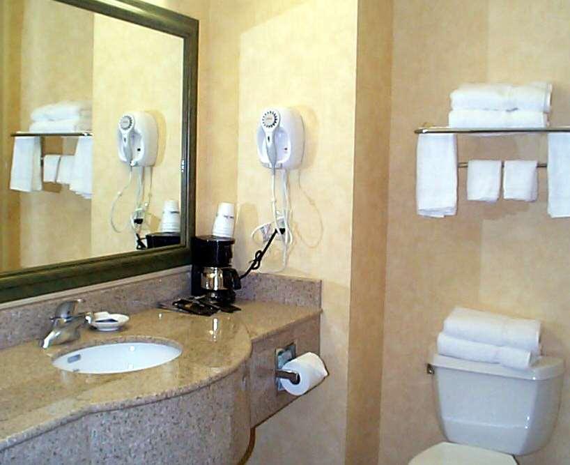 Hampton Inn Stony Creek Екстер'єр фото