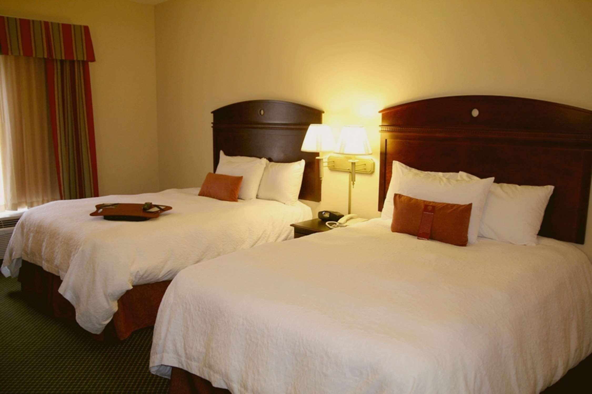 Hampton Inn Stony Creek Екстер'єр фото