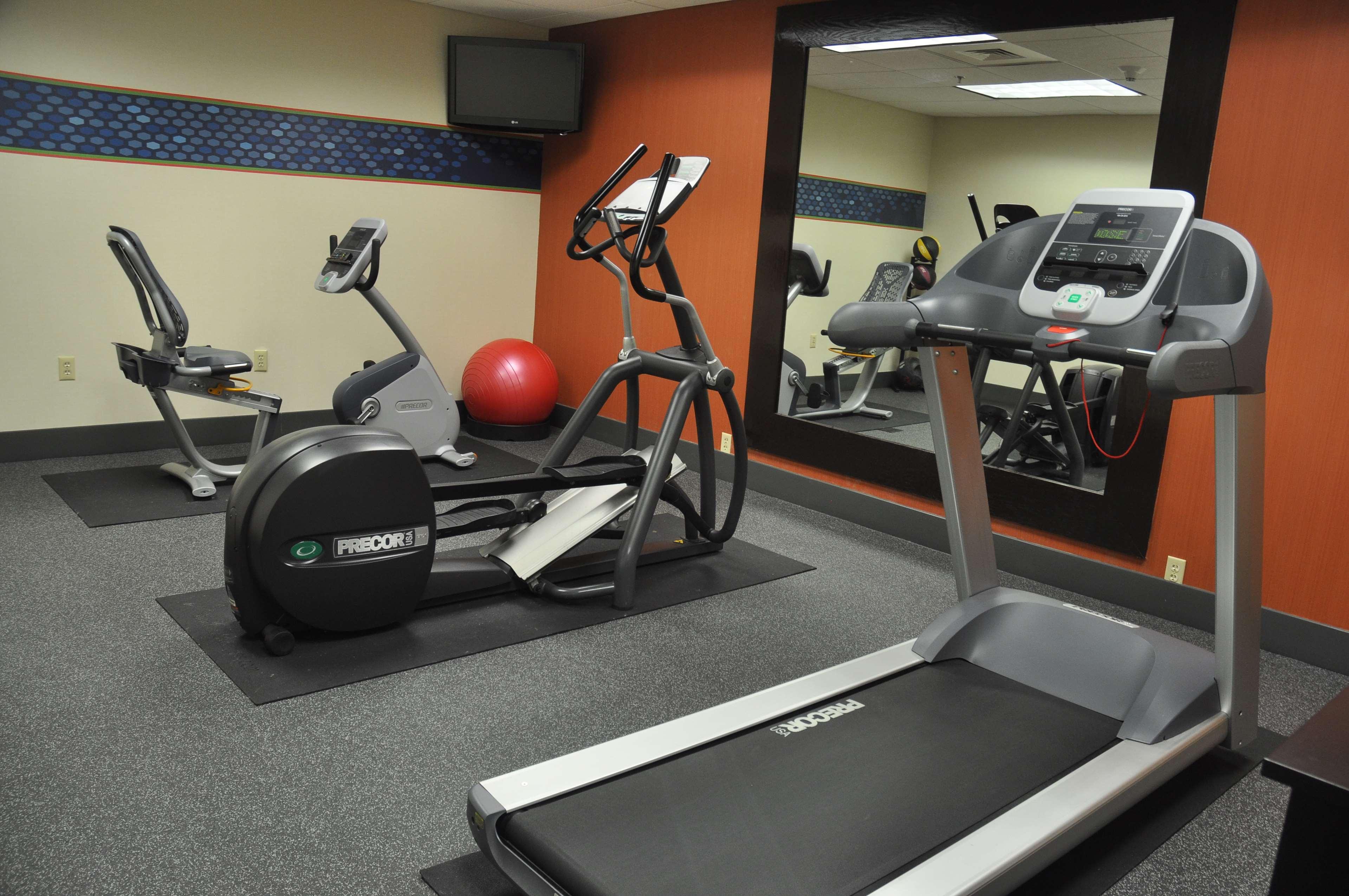 Hampton Inn Stony Creek Екстер'єр фото