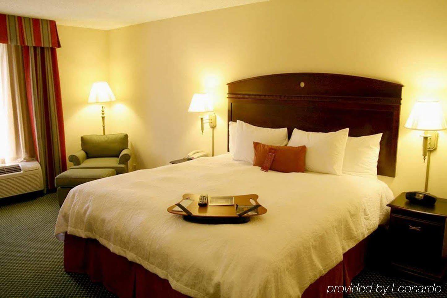 Hampton Inn Stony Creek Екстер'єр фото